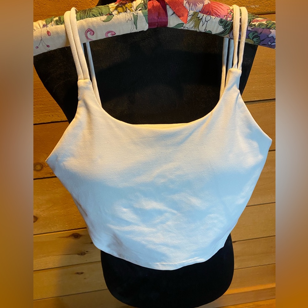 Women’s crop tank tops- 4 pack